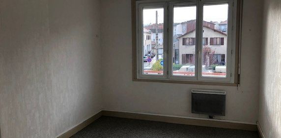 APPARTEMENT T3 A LOUER - Photo 2