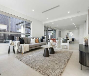 Spacious 4 Bedroom Family Home - Photo 1