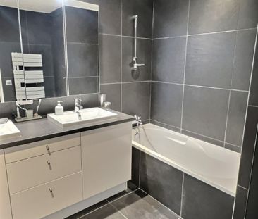 LA GARENNE COLOMBES - 3 Pièces - 76m² - Photo 1