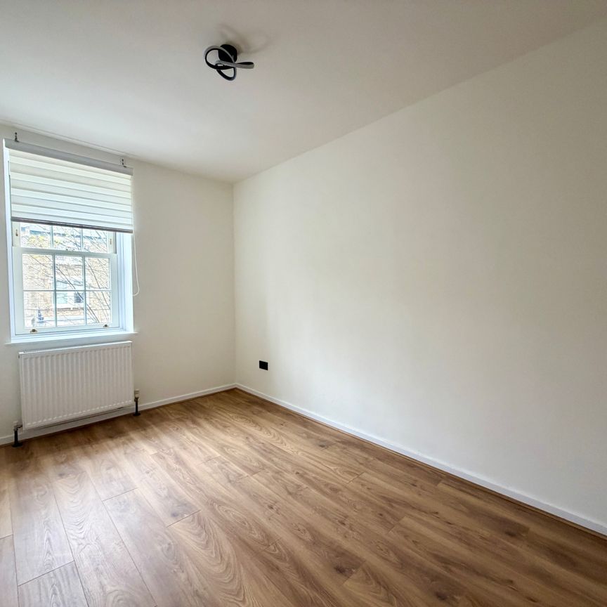 Pemberton Gardens, London, N19 - Photo 1