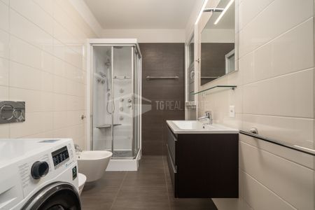 ELEGANZA E COMFORT: BILOCALE AMMOBILIATO - Foto 3