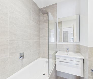 2 bedroom in High Street, Maidenhead - Photo 5