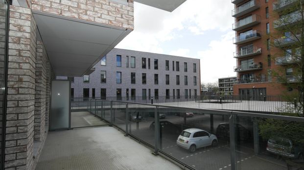 Te huur: Taj Mahalplaats 43 - Photo 1