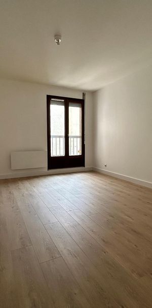 Location Appartement 1 pièce 27m² ST ETIENNE 42000 - Photo 1