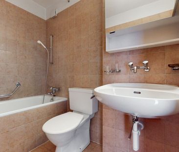 Wohnglück auf 2.5 Zimmern ideal für Singles & Paare! - Photo 3