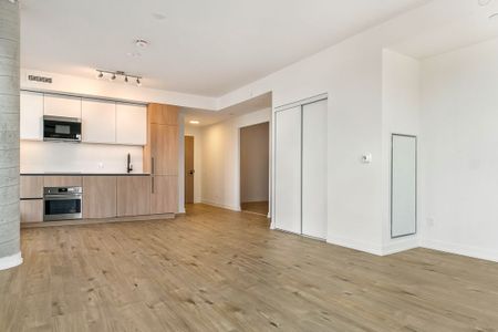 For Lease - 35 Parliament Street Unit# 3204, Toronto, Ontario - Photo 4