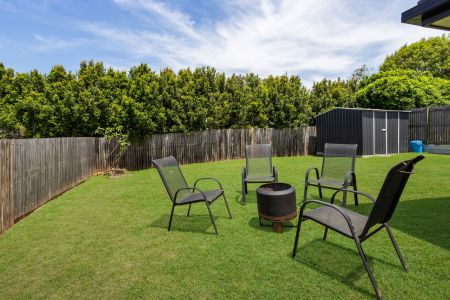 Beautifully Renovated 4-Bedroom Family Oasis in Peaceful Cul-de-Sac - Photo 5