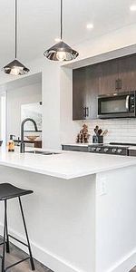 3 BDRM Townhouse, Near UBCO @ Academy Ridge - Photo 4