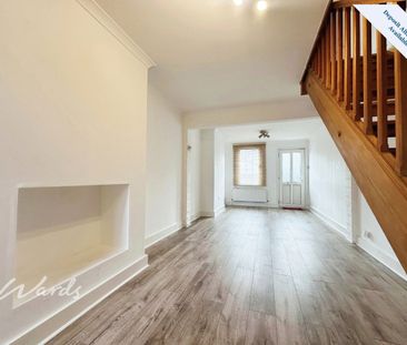 2 bedroom terraced house to rent - Photo 4