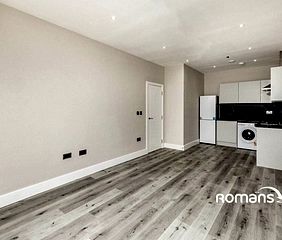Properties to rent in South East England - Photo 2