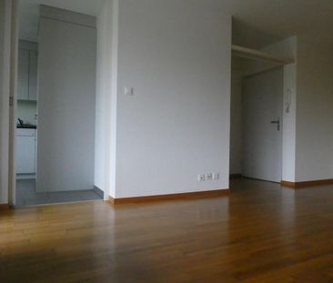 Zentral gelegen in schöner grüner Umgebung - Foto 6