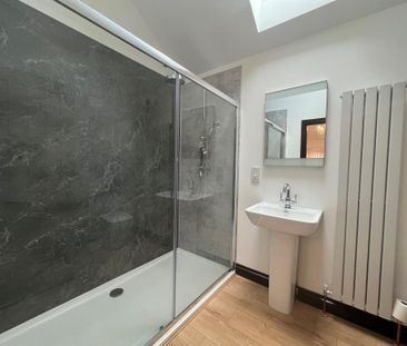 1 bedroom chalet to rent - Photo 2