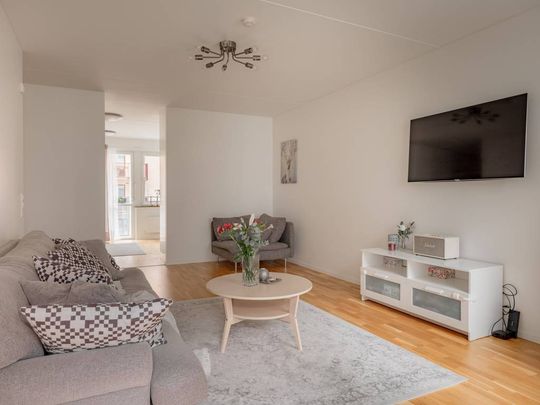 Turebergs Allé, Sollentuna - Photo 1