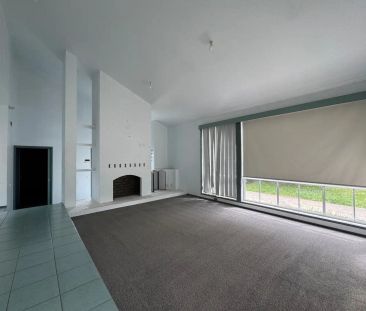 “A Place to be” - Photo 5