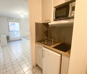 Location Appartement 1 pièce 18m² - Photo 3