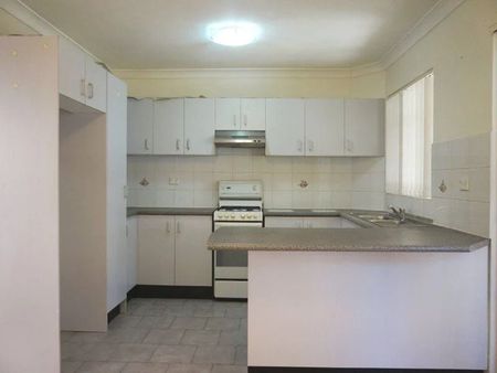 SOUGHT AFTER LOCATION - Photo 5