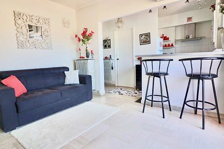 Location Appartement 2 pièces 38m² CANNES 06400 - Photo 2