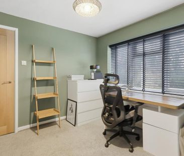 3 bedroom semi-detached house to rent - Photo 6