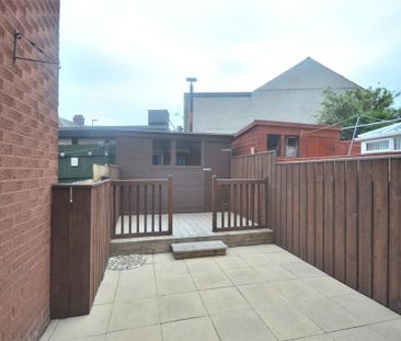 2 bedroom terraced house to rent - Photo 3