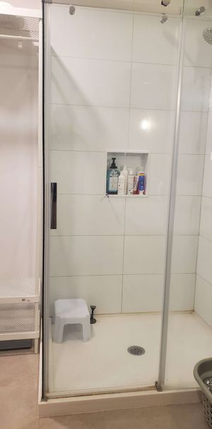 3 1/2 Disponible Le 1 Sept - Photo 1