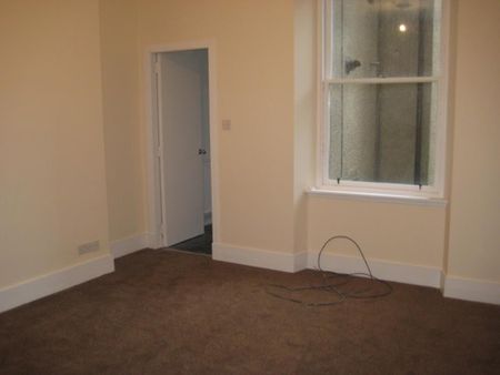 560E Great Western Road - Photo 5