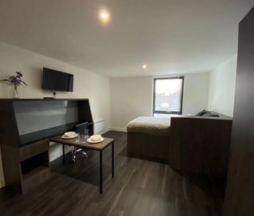 Studio to rent - Photo 3