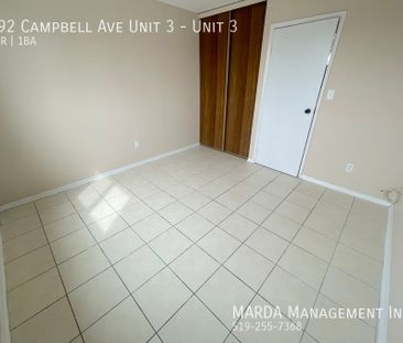 CHARMING 1BEDROOM/1BATH APARTMENT IN PRIME LOCATION+HYDRO - Photo 3