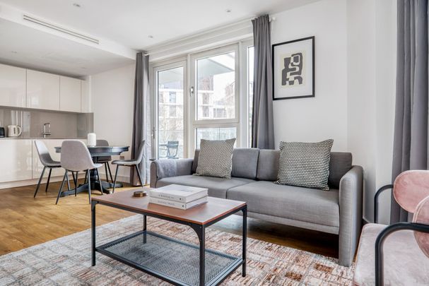 Brent House, Wandsworth Road - Photo 1