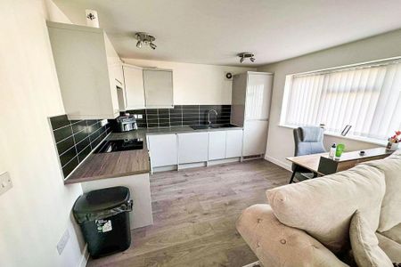 1 bedroom flat to rent - Photo 4