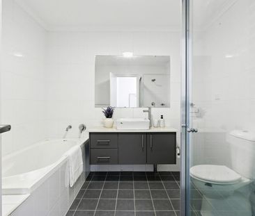 Oversized north facing apartment in a prime locale - Photo 5