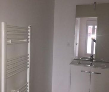 Location Appartement 2 pièces 43m² HAUBOURDIN 59320 - Photo 5