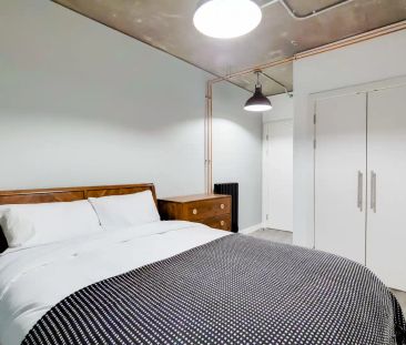 3 Bed Apartment - Photo 3