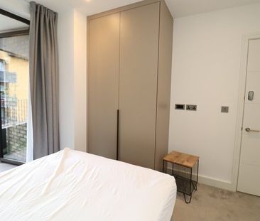 Room in a Shared Flat, Cremer St, E2 - Photo 5
