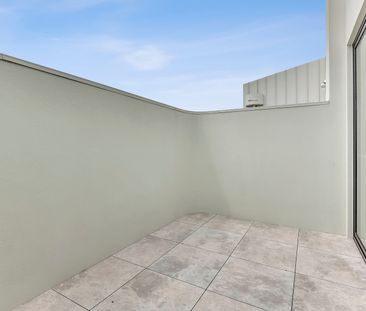 1-4/154 Separation Street, Northcote VIC 3070 - Townhouse For Rent ... - Photo 6