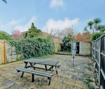 2 bedroom semi-detached house to rent - Photo 4