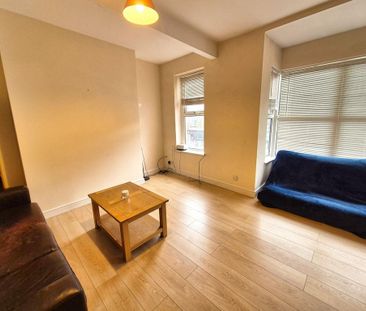 2 bedroom house share to rent - Photo 2