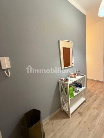 Appartamento ottimo stato, secondo piano, Adriatico, Ancona - Photo 5