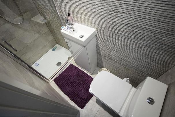 7 bedroom house to rent - Photo 1
