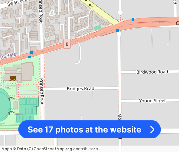 “Premium Ground-Floor Living with Private Garden Oasis” - Photo 1