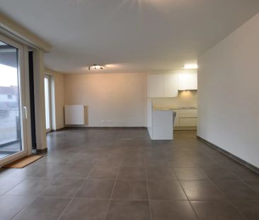 Recent gelijkvloersappartement met 2 slaapkamers op rustige ligging... - Photo 3