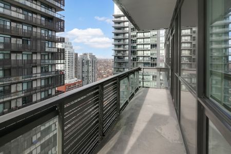 For Lease - 39 Roehampton Avenue Unit# 2407, Toronto, Ontario - Photo 2