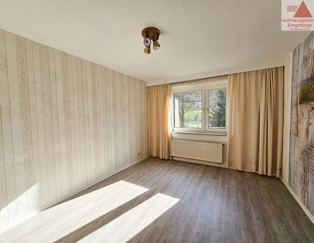 Tolle 3-Raum-Wohnung in ruhiger Lage mit Einbauküche - Foto 1