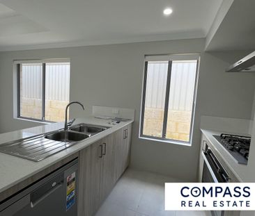 Brand New Family Home! - Photo 1