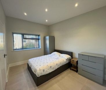 GF, Greenlands, Cambridge - Photo 3