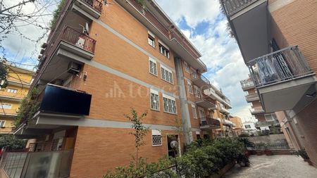Casa a Roma in Via Antonio Fogazzaro, Talenti - Photo 3