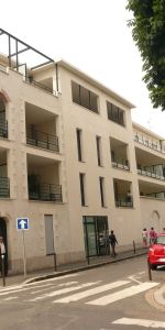 Location Appartement 3 pièces 79m² ORLEANS 45000 - Photo 3