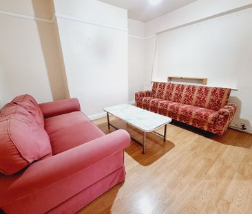 3 Bed Student Accommodation - Photo 1