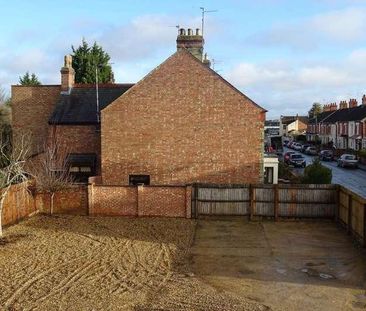 Rm, Aldermans Drive, Peterborough, PE3 - Photo 3