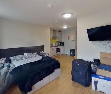 Studio to rent - Photo 1
