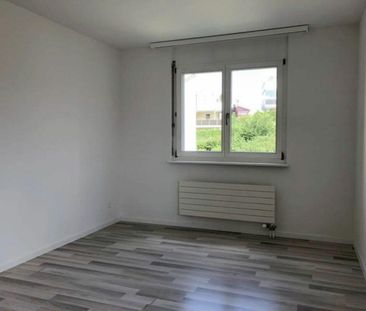 Sonnige 3.5-Zimmer-Wohnung mit moderner Ausstattung und Balkon - Foto 6